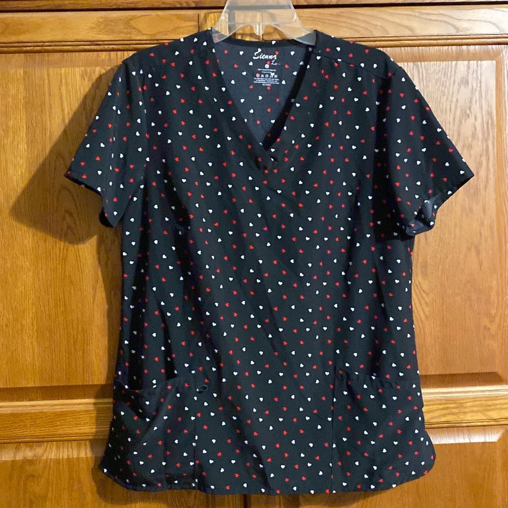 Sienna Scrub Too. Excellent condition.,